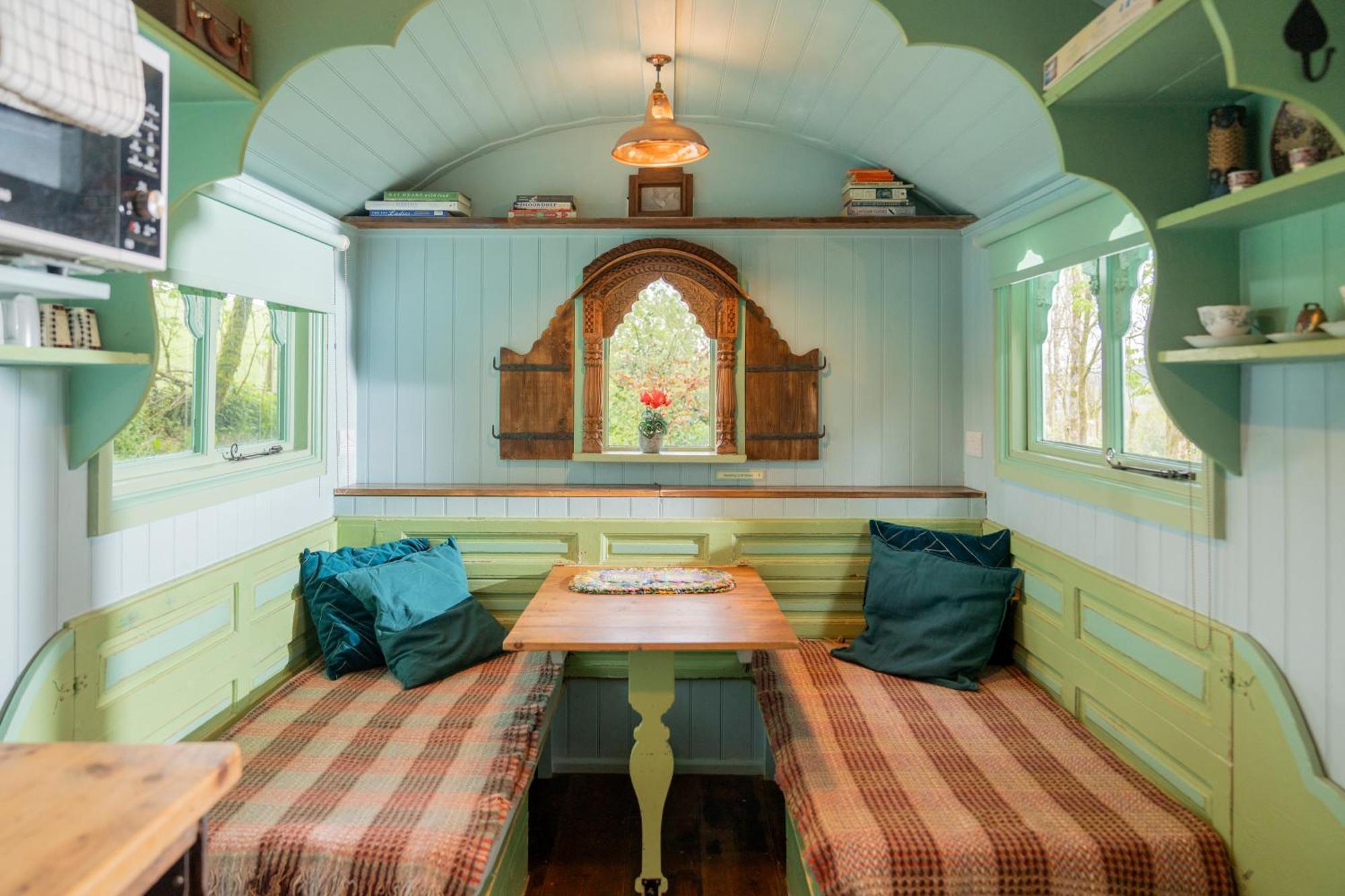 Кемпинг Llethrau Forest & Nature Retreats