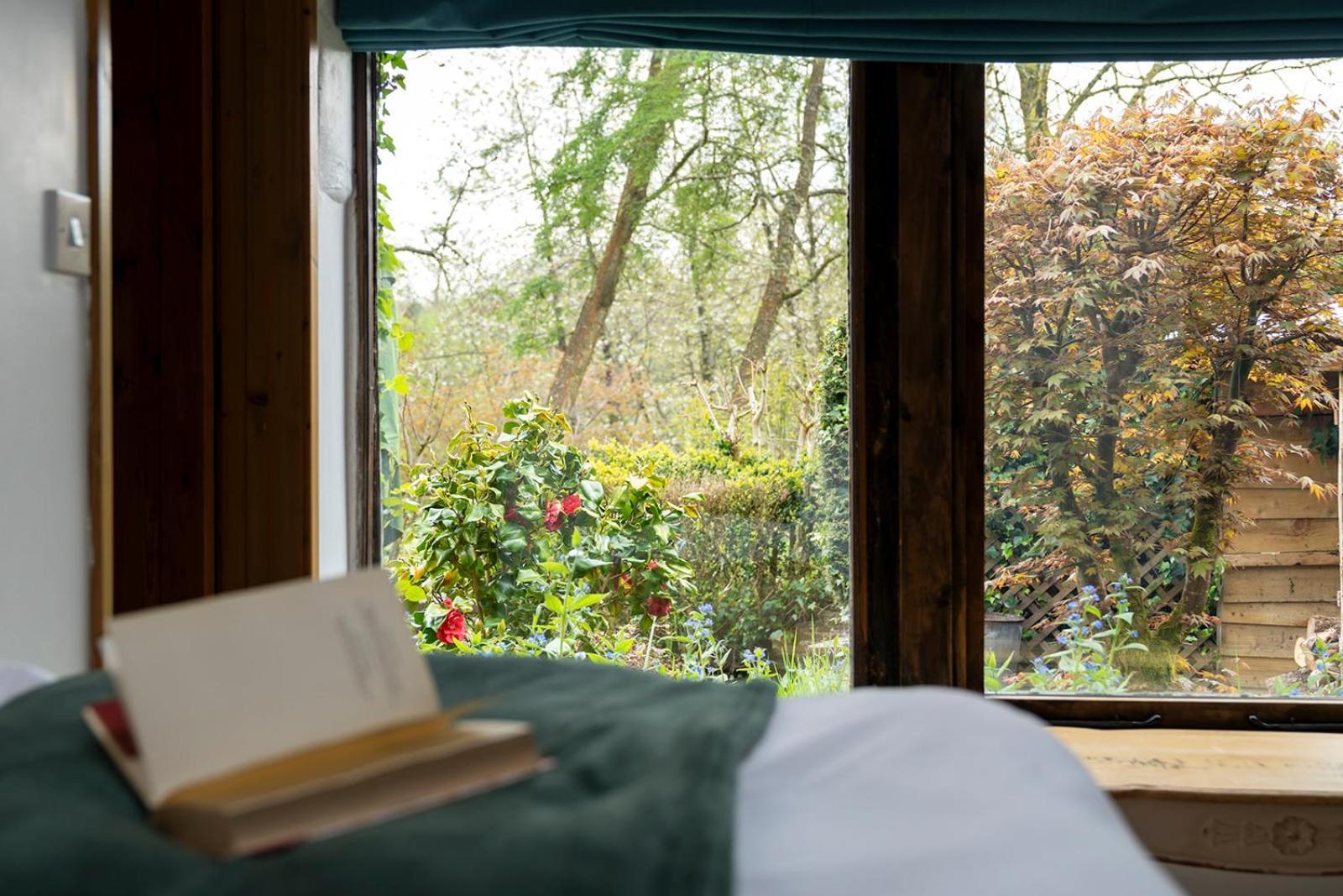 Llethrau Forest & Nature Retreats Кемпинг Найтон